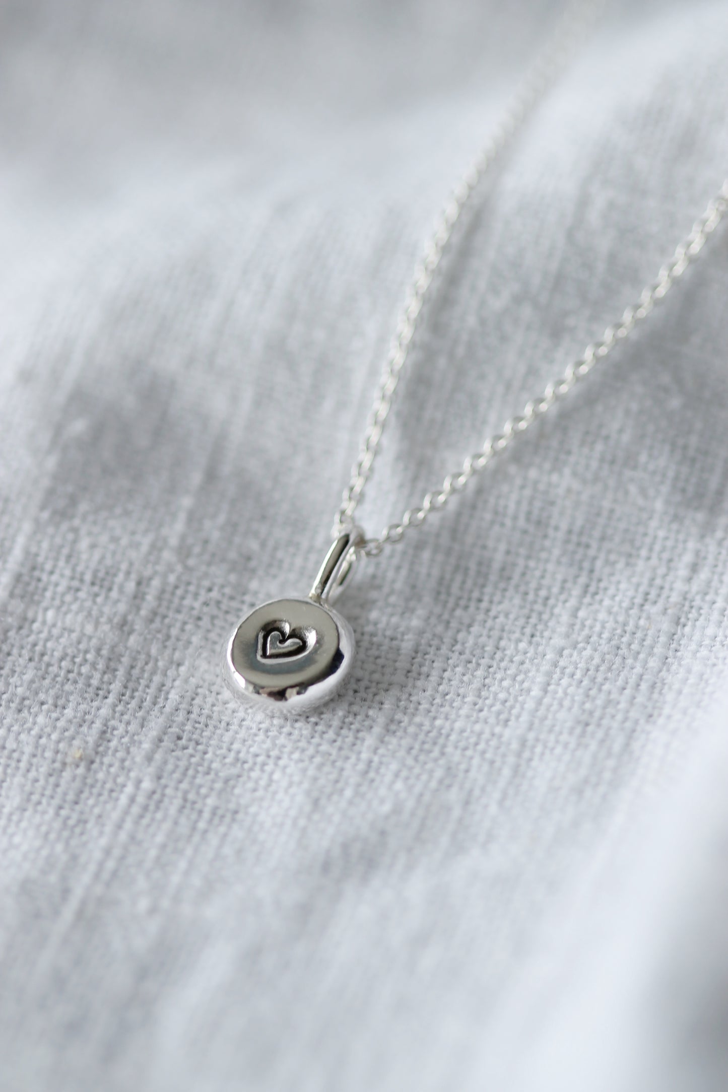 Silbernugget Kette „In Liebe“