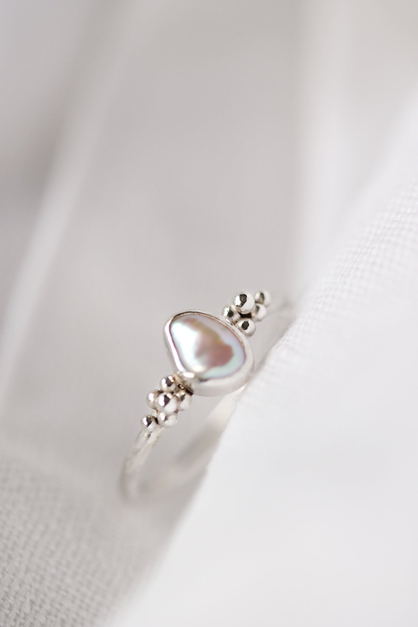 Freshwater pearl ring