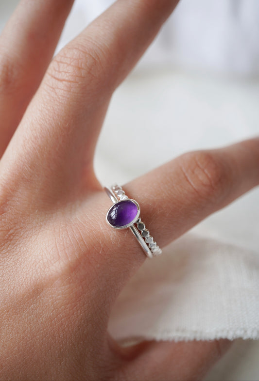 Amethyst ring 60