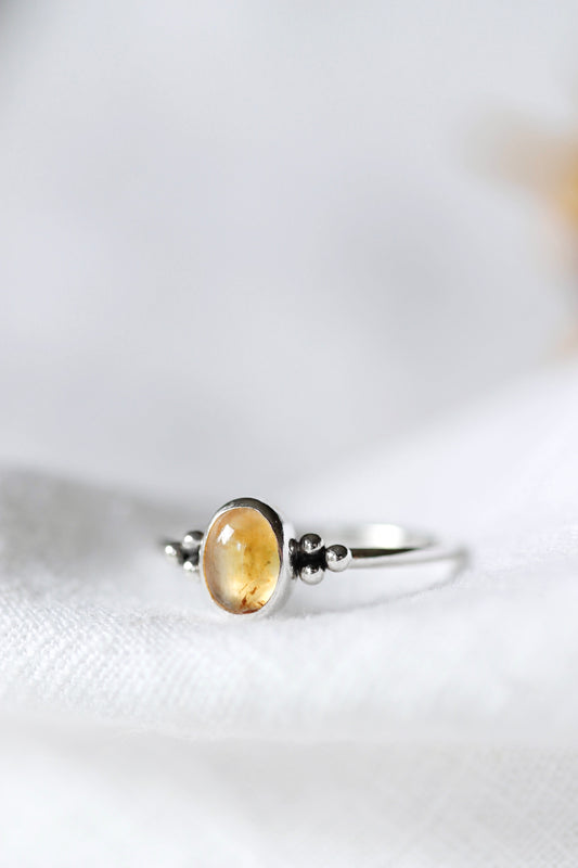 Citrine 3-pearl ring mini